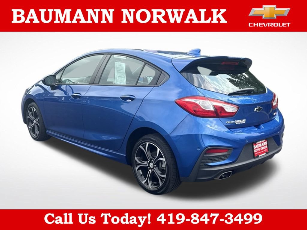 Used 2019 Chevrolet Cruze LT w/ Convenience Package FWD image 5