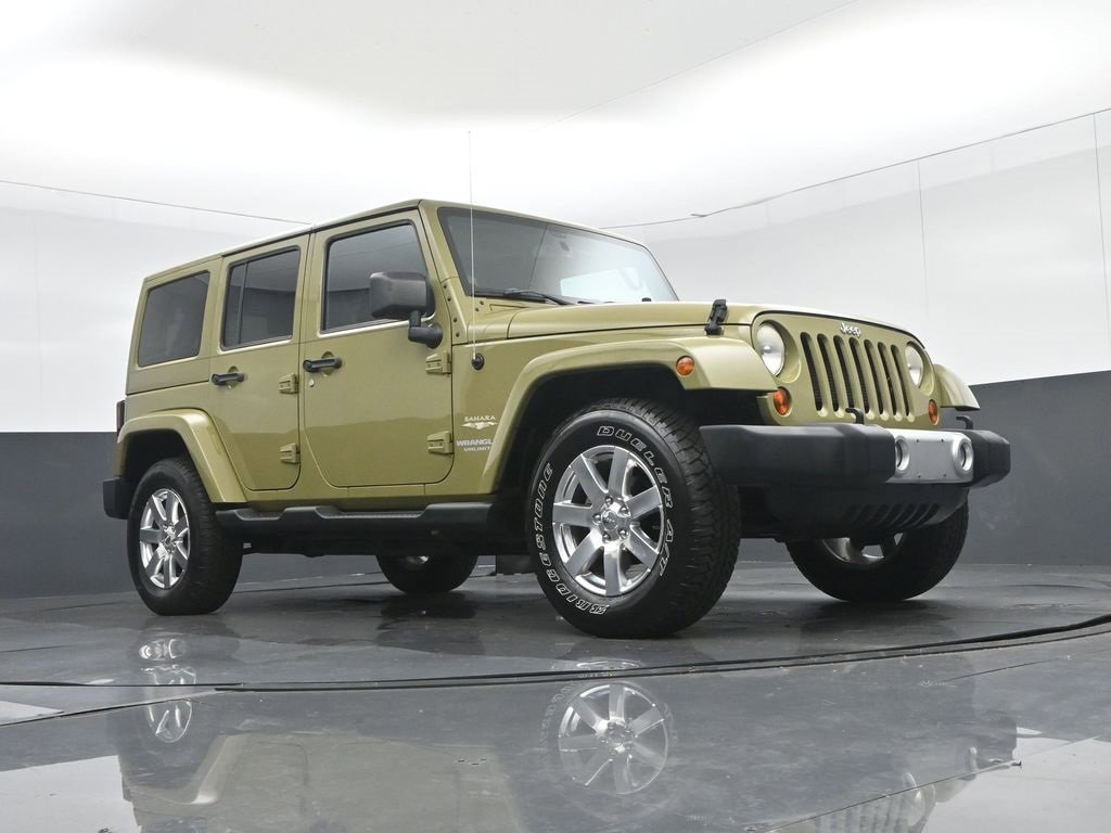Used 2013 Jeep Wrangler Unlimited Sahara w/ Connectivity Group image 42