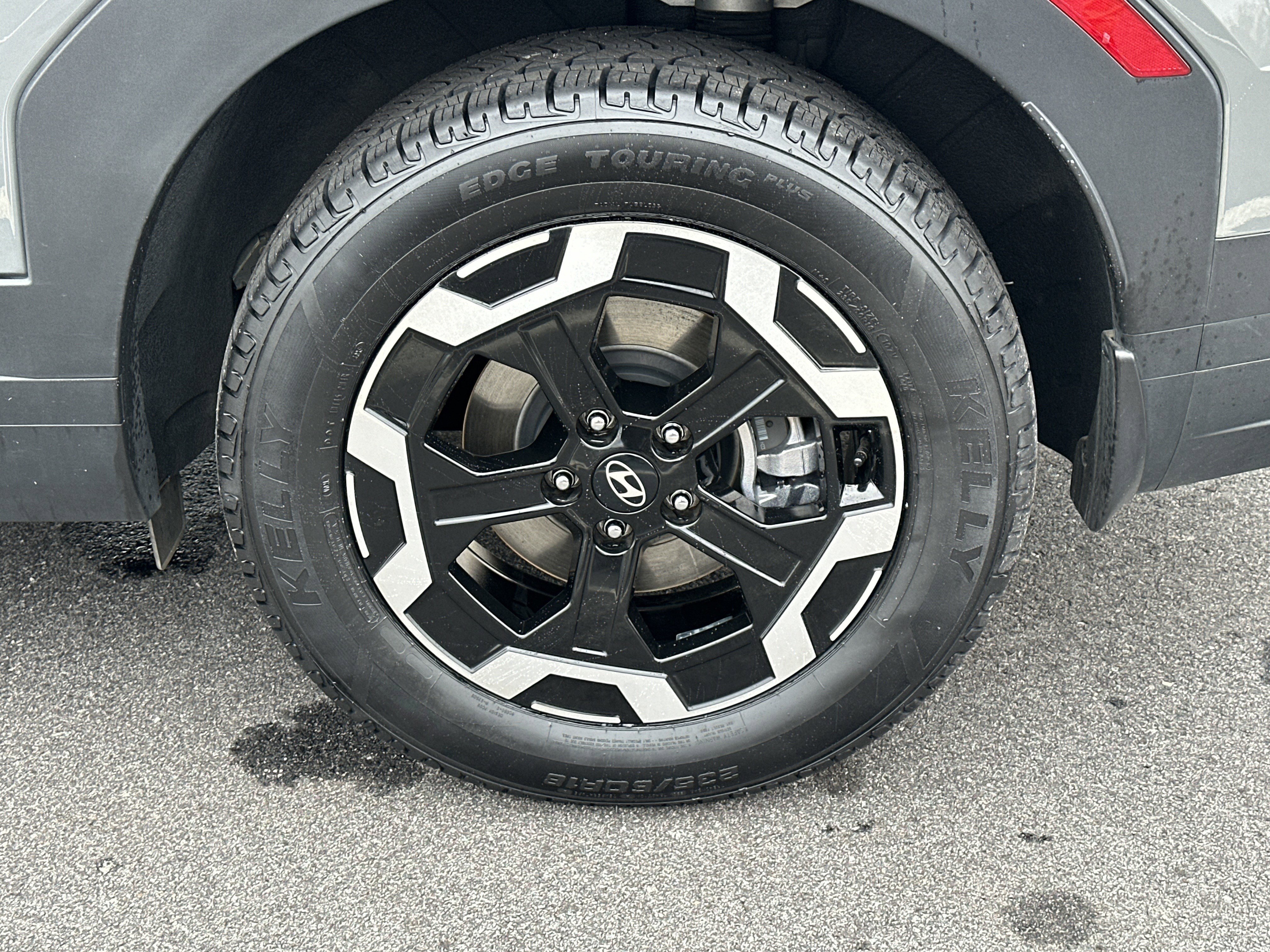 Used 2024 Hyundai Santa Fe SEL image 21