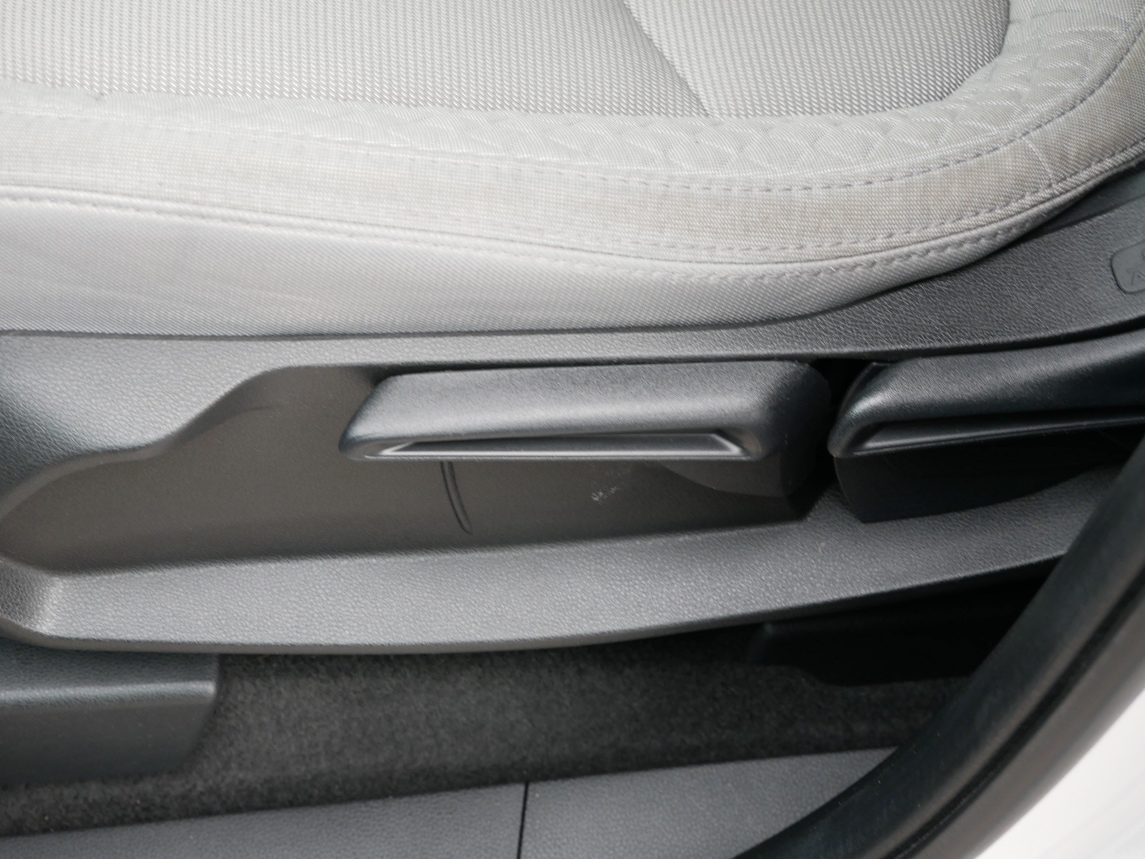 Certified 2023 Honda Pilot LX image 20