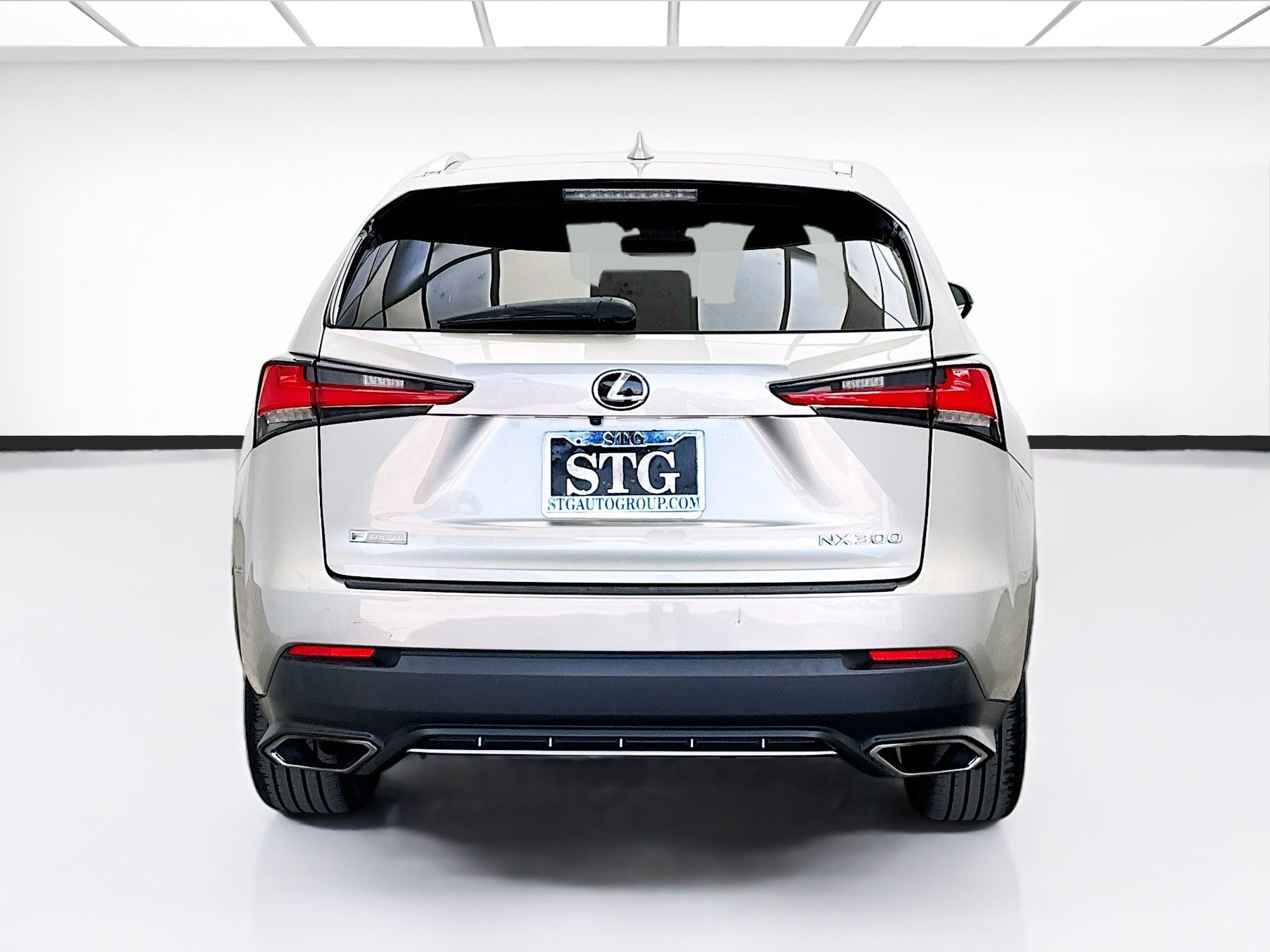 Used 2018 Lexus NX 300 F Sport w/ Cold Area Package FWD image 5