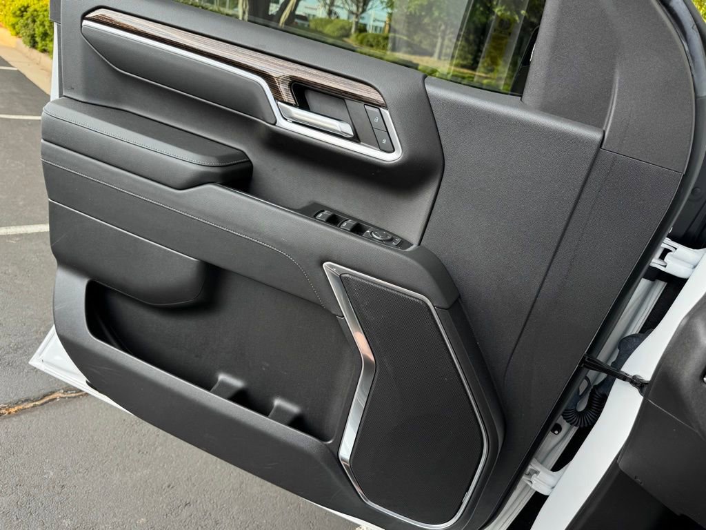 Used 2022 GMC Sierra 1500 Elevation w/ LPO, Elevation Black Package AWD/4WD image 41