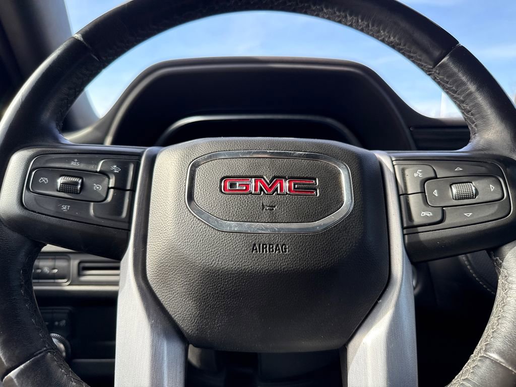 Used 2023 GMC Yukon SLT RWD image 25