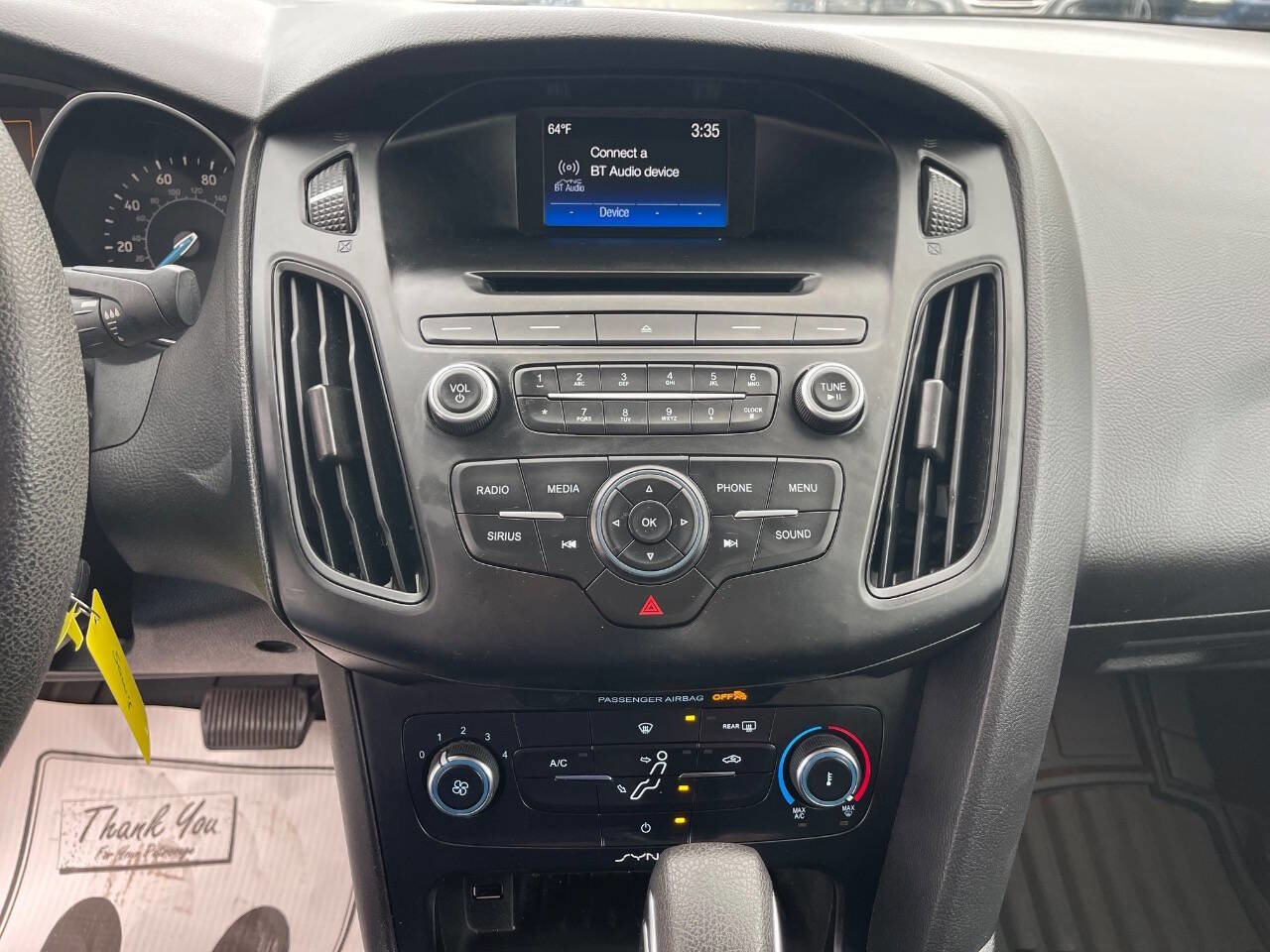 Used 2017 Ford Focus SE image 16