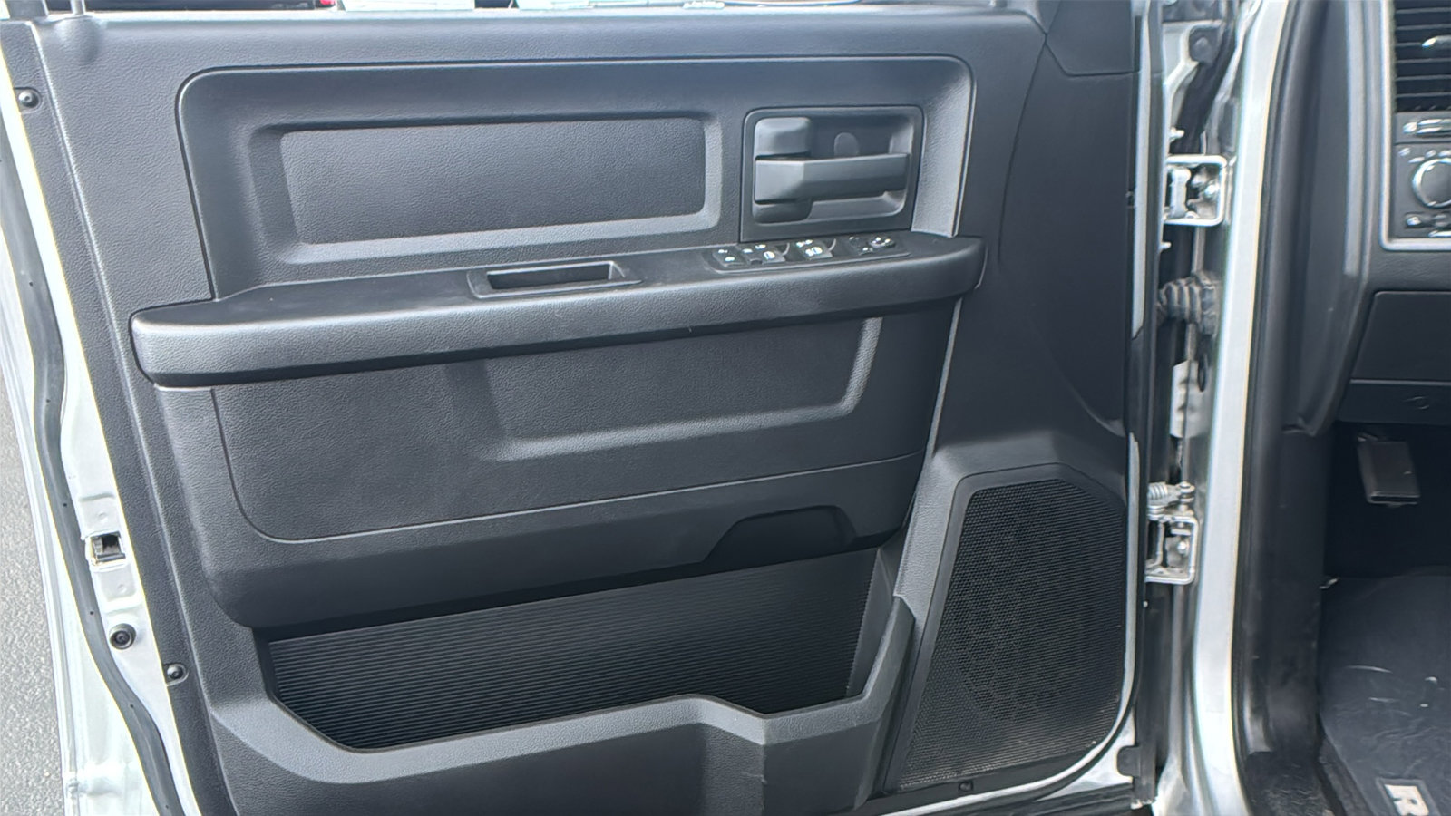 Used 2016 RAM 1500 Tradesman w/ Popular Equipment Group AWD/4WD image 24
