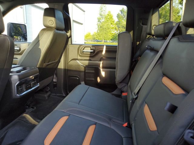 Used 2022 GMC Sierra 2500 AT4 w/ AT4 Premium Plus Package AWD/4WD image 11