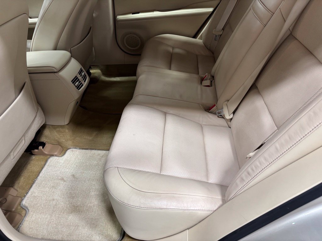 Used 2014 Lexus ES 350 w/ Luxury Package FWD image 45