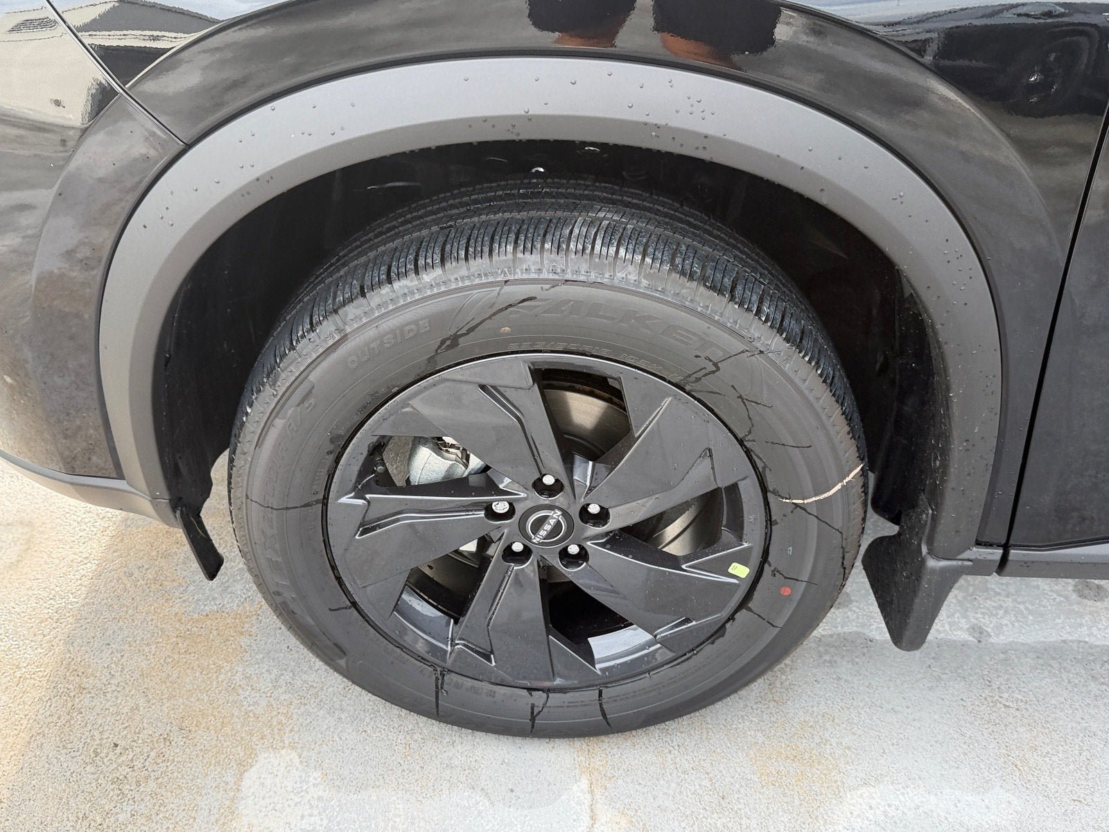 New 2027 Nissan Rogue SV FWD image 15