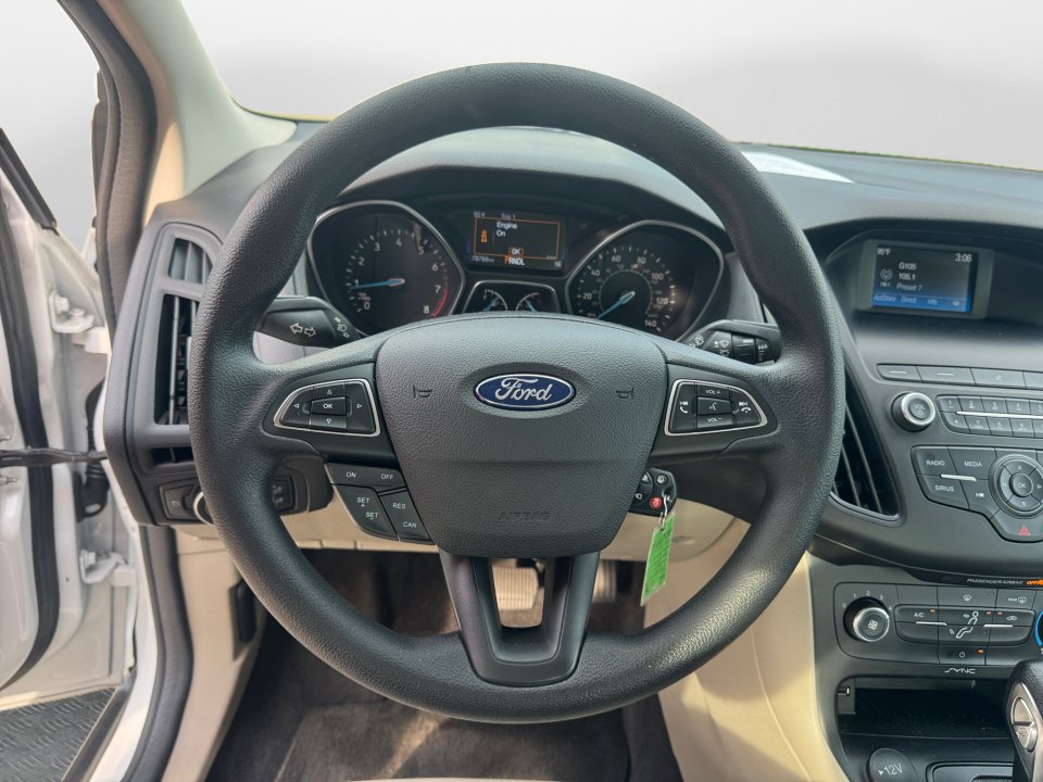 Used 2018 Ford Focus SE FWD image 13