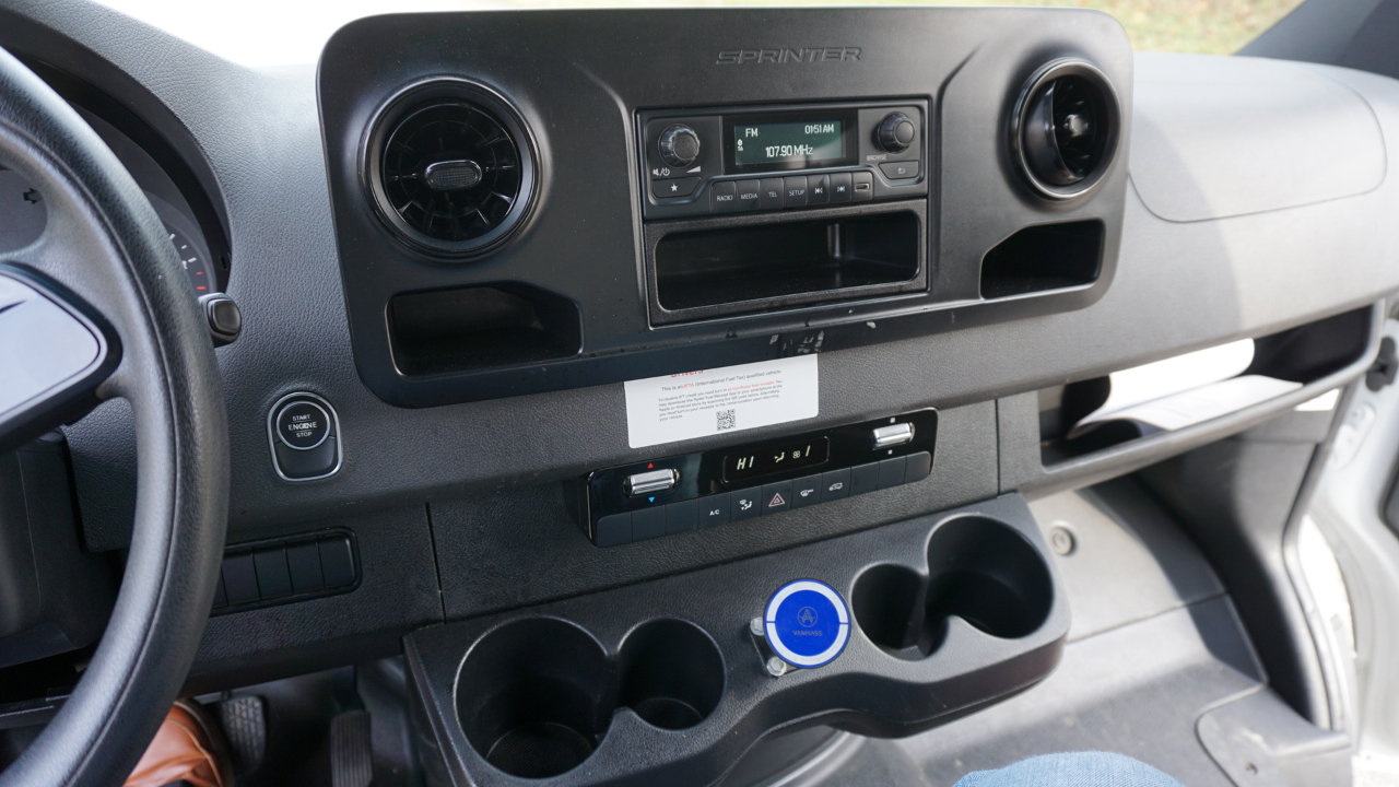 Used 2019 Freightliner Sprinter 170 image 19