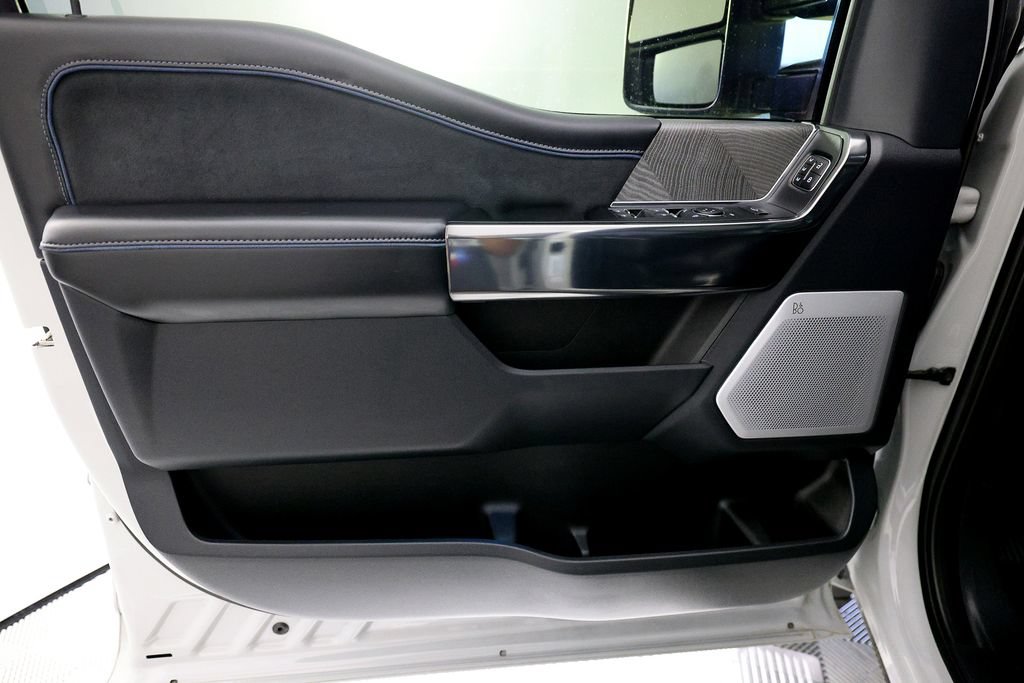 Used 2025 Ford F250 Platinum AWD/4WD image 15