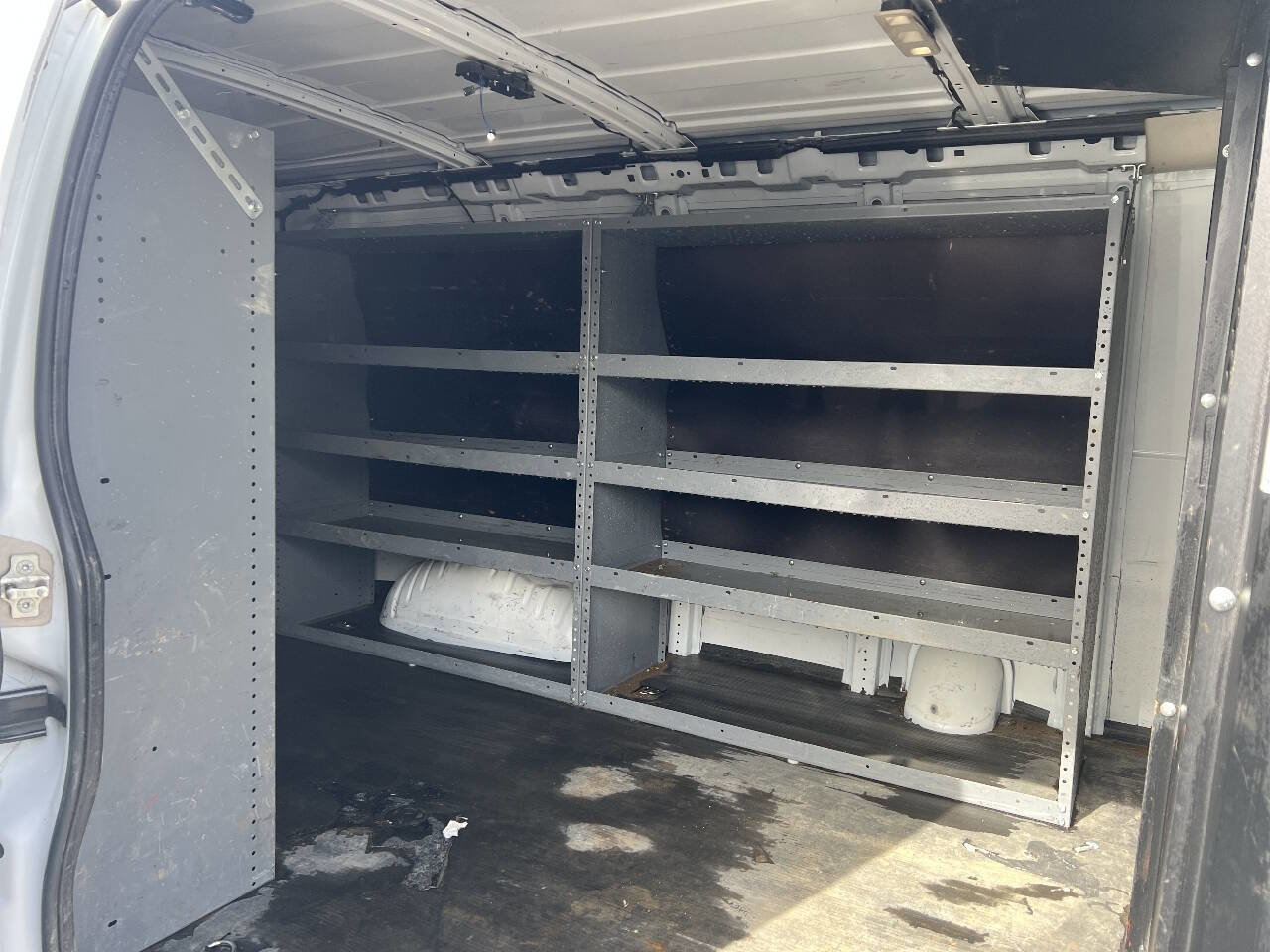 Used 2021 Chevrolet Express 2500 w/ Driver Convenience Package image 20