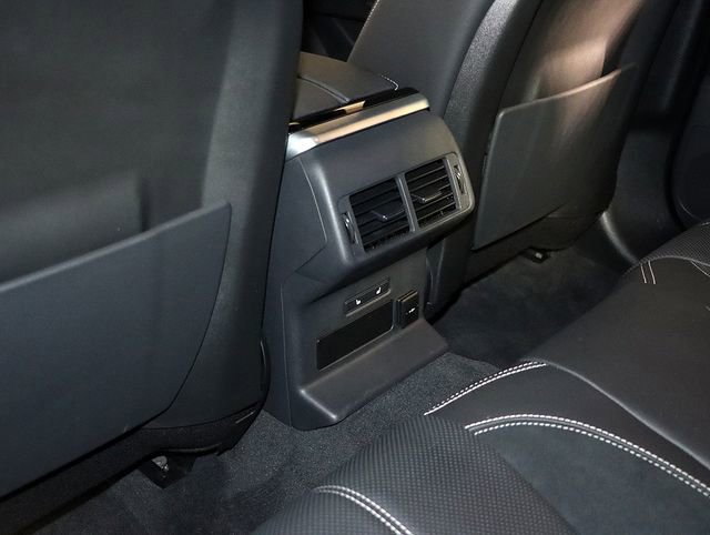 Used 2023 Land Rover Range Rover Velar R-Dynamic S AWD/4WD image 16