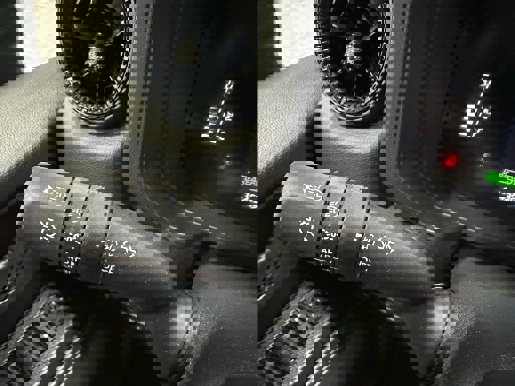 Used 2025 Toyota Land Cruiser 1958 image 21