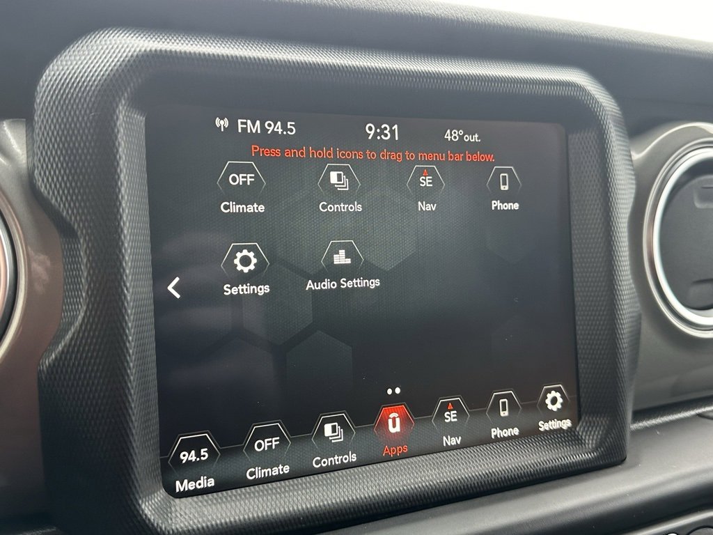 Used 2023 Jeep Wrangler Sahara image 29