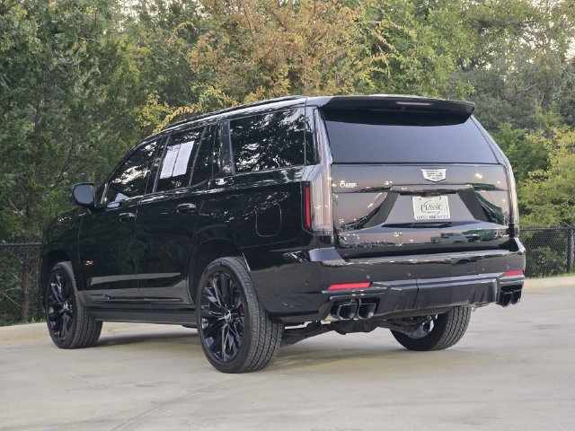 Used 2026 Cadillac Escalade V w/ LPO, ONYX Package AWD/4WD image 6