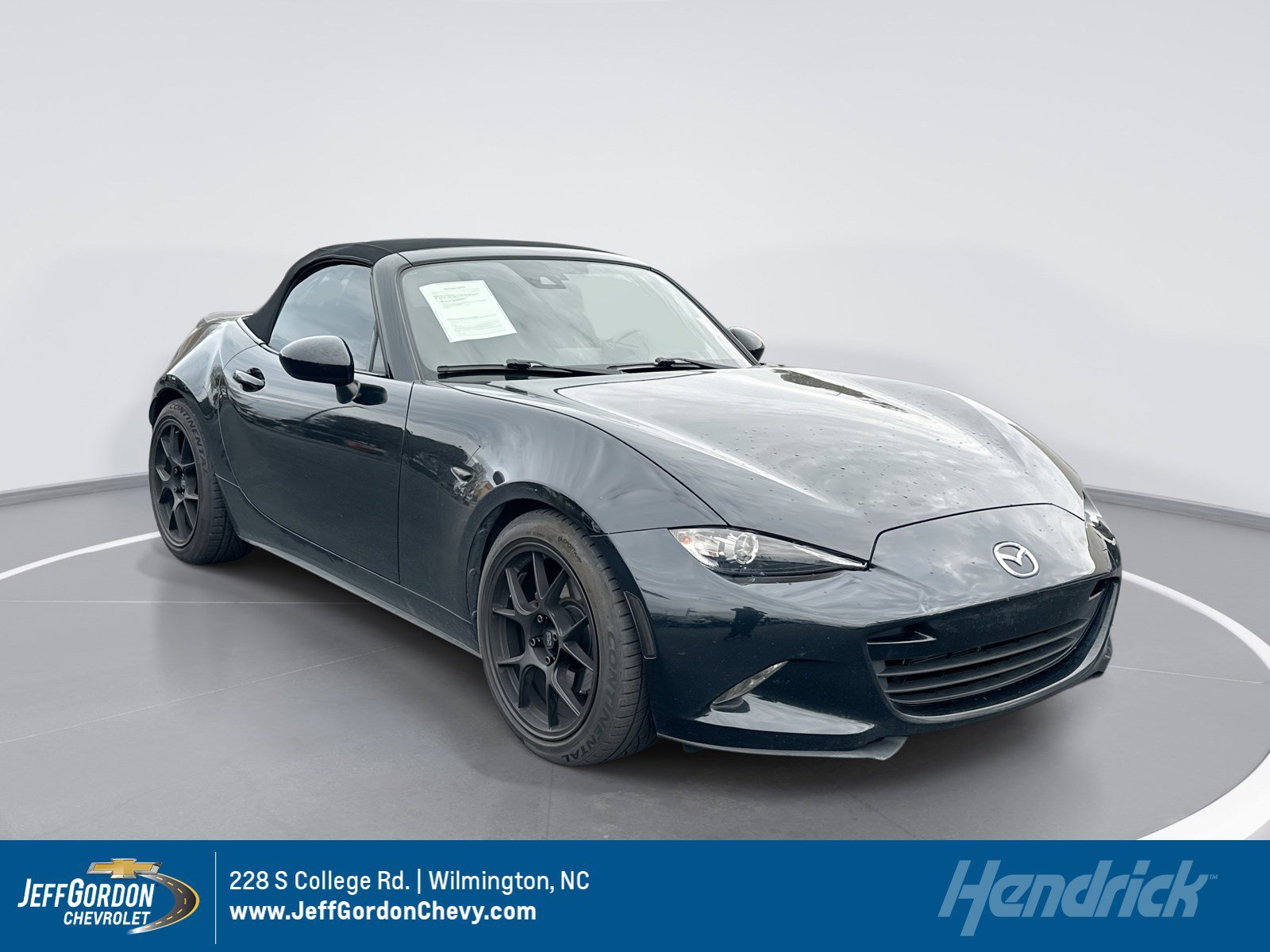 Used 2021 MAZDA MX-5 Miata Sport video 1