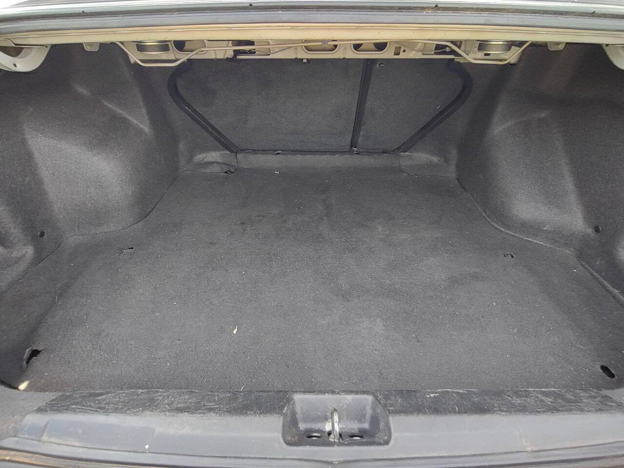 Used 2004 Honda Civic LX image 19