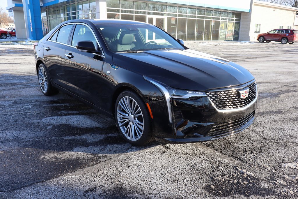 Used 2025 Cadillac CT4 Premium Luxury image 2