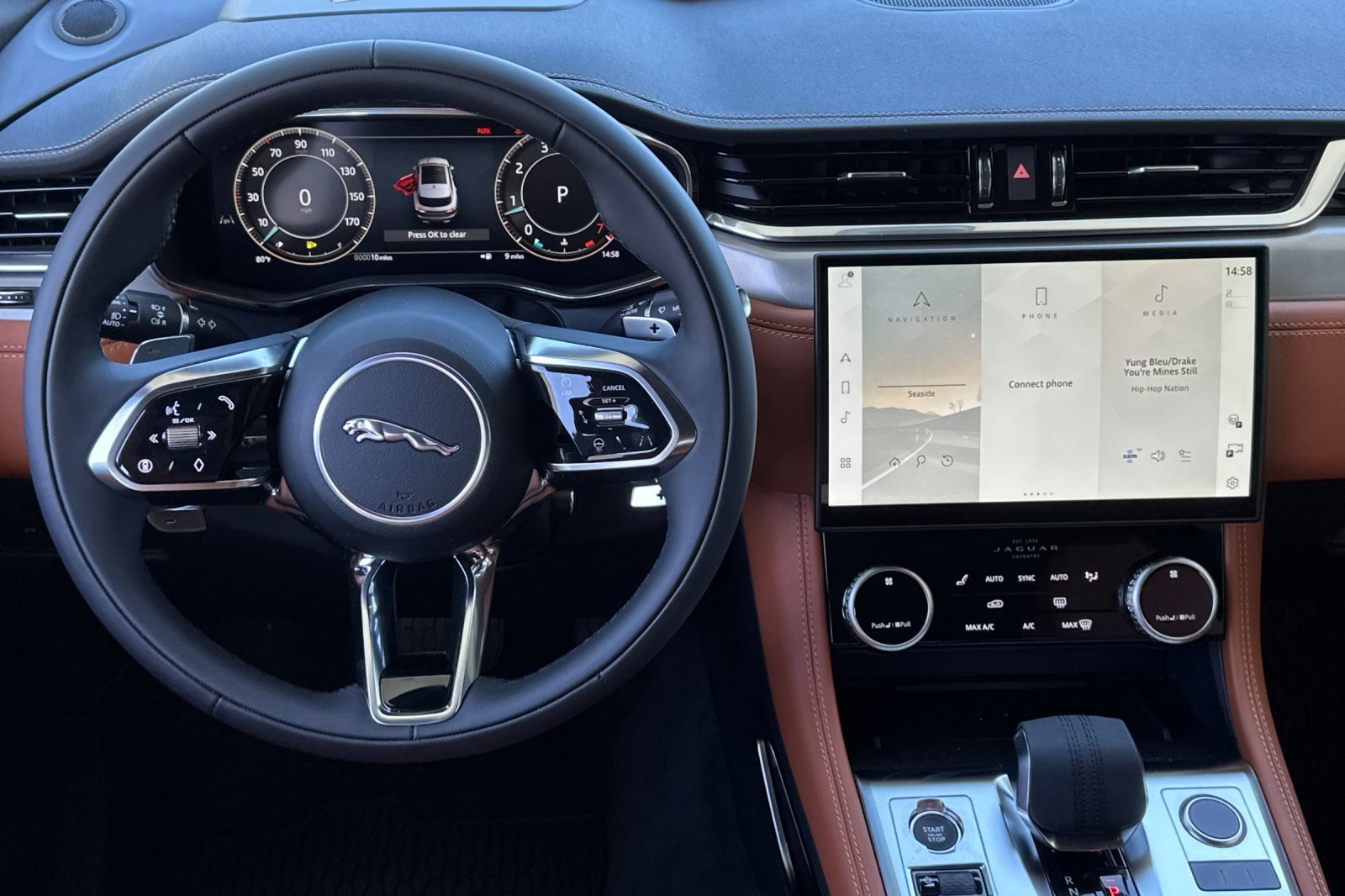 New 2026 Jaguar F-PACE R-Dynamic S image 13