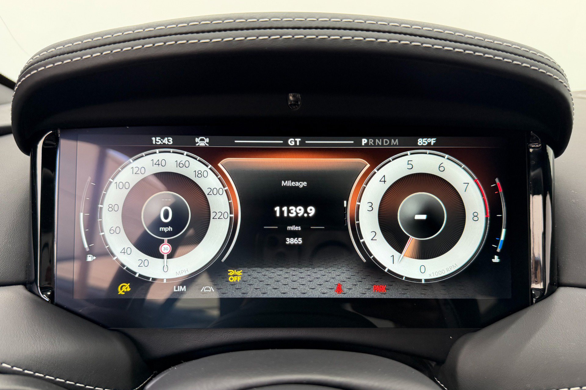 Used 2024 Aston Martin DB12 Coupe RWD image 20