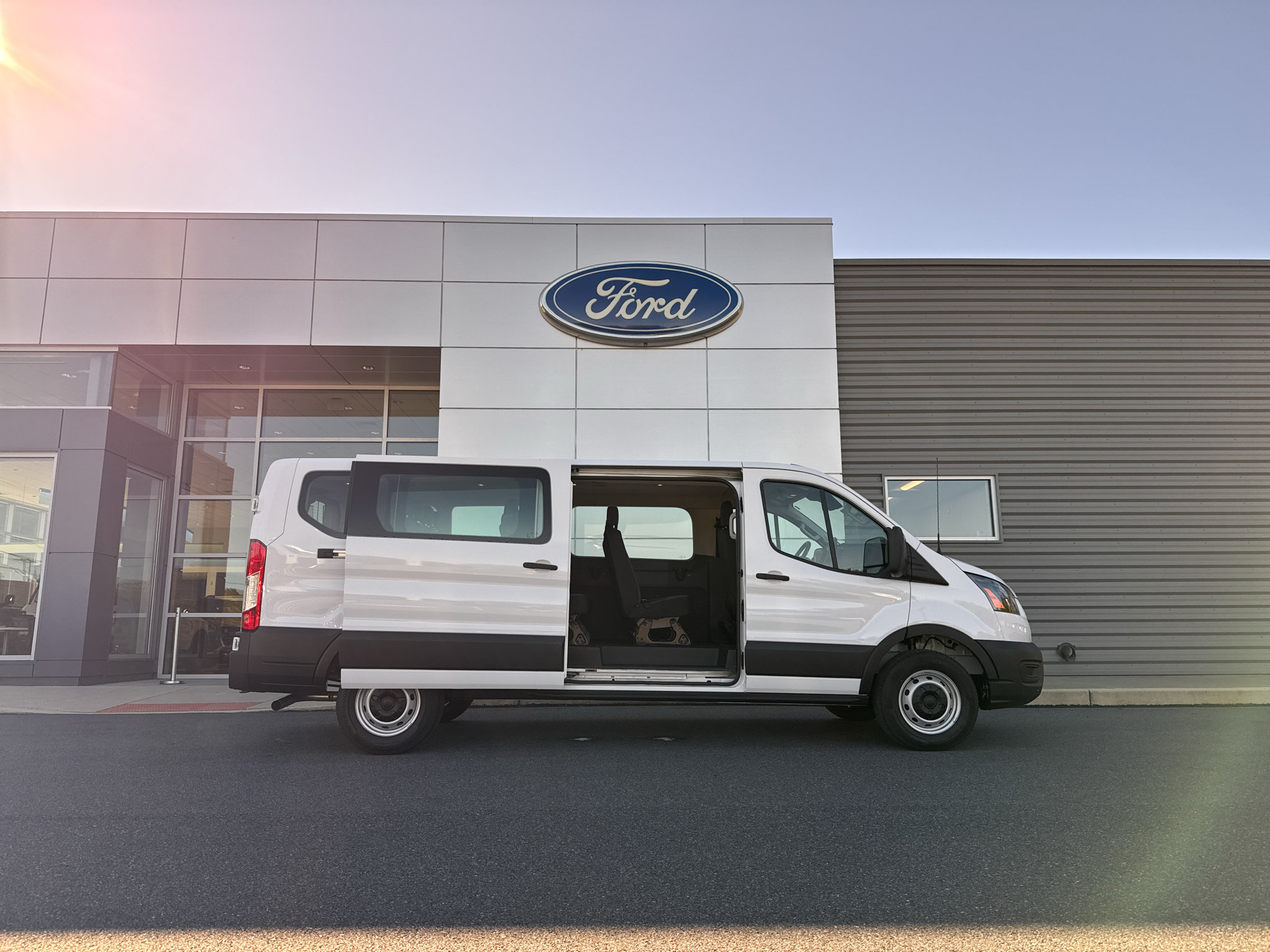 New 2027 Ford Transit 350 XL RWD image 4