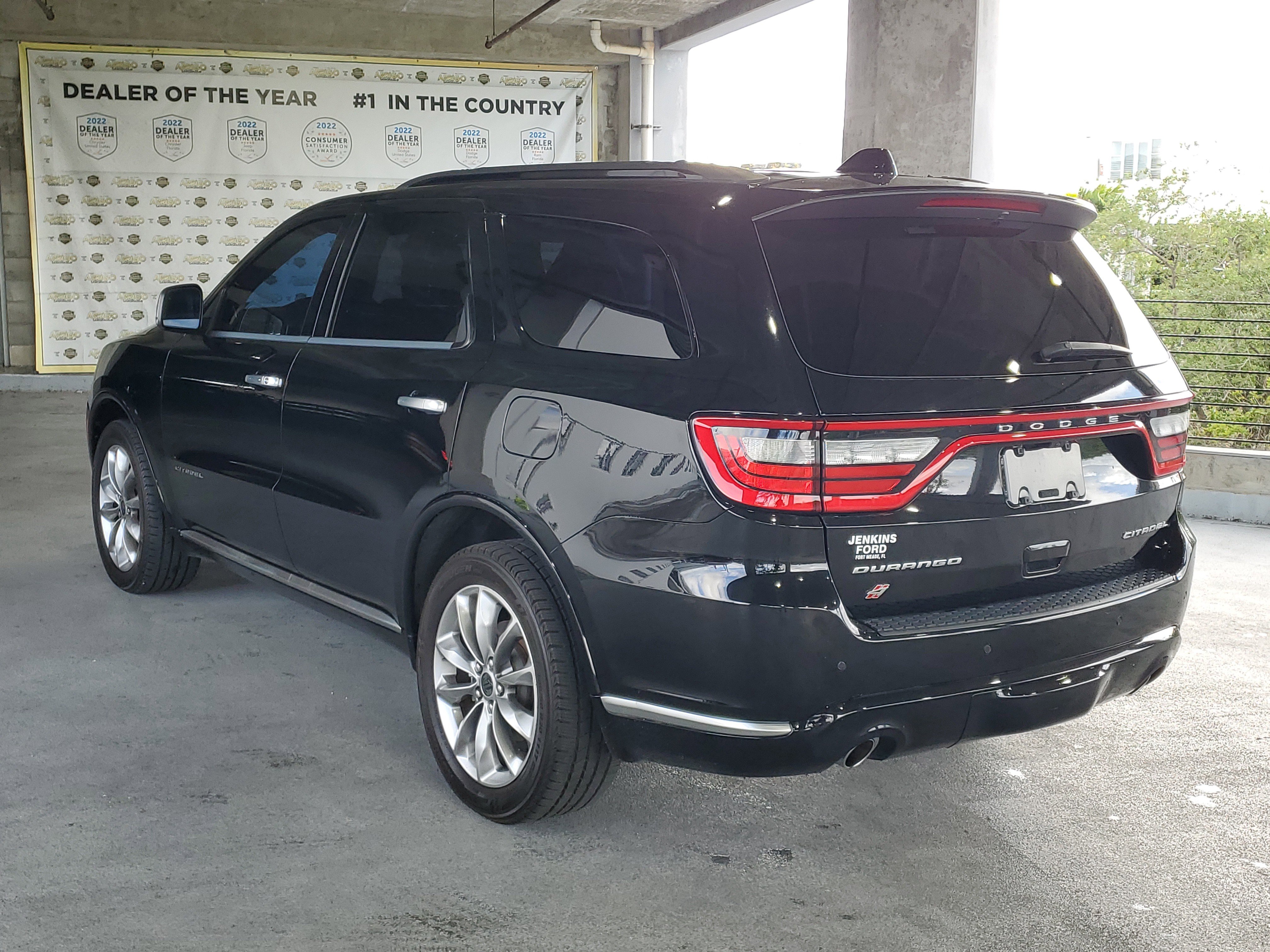 Used 2022 Dodge Durango Citadel image 3