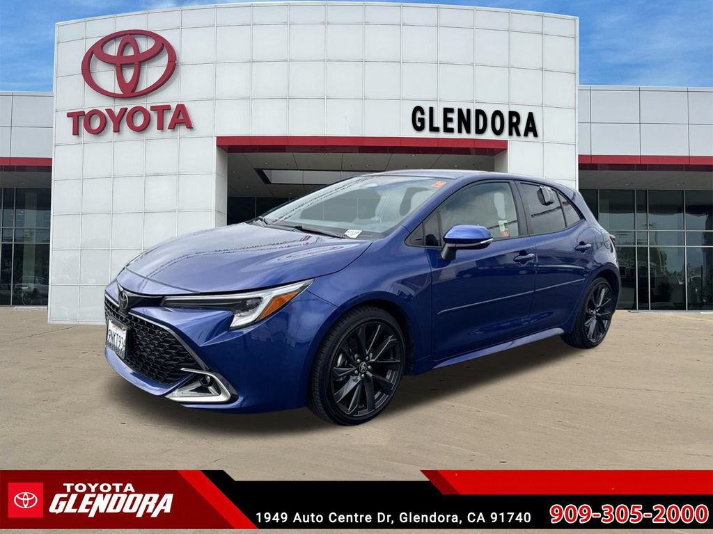 Certified 2025 Toyota Corolla XSE FWD image 5