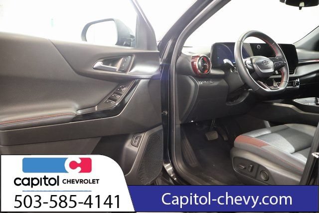 Used 2025 Chevrolet Equinox RS AWD/4WD image 10
