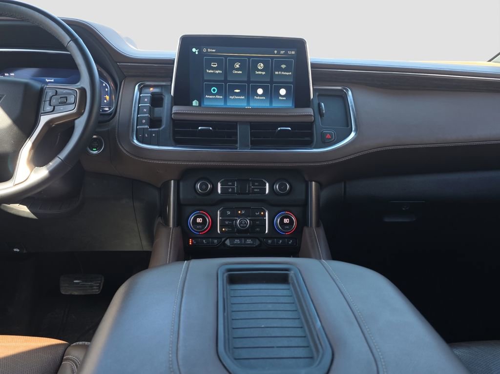 Used 2023 Chevrolet Suburban High Country image 14