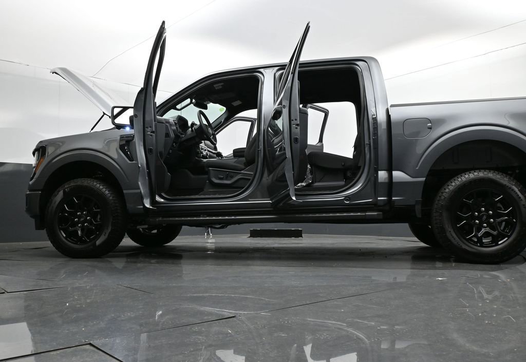 New 2026 Ford F150 XLT w/ Equipment Group 302A MID AWD/4WD image 34