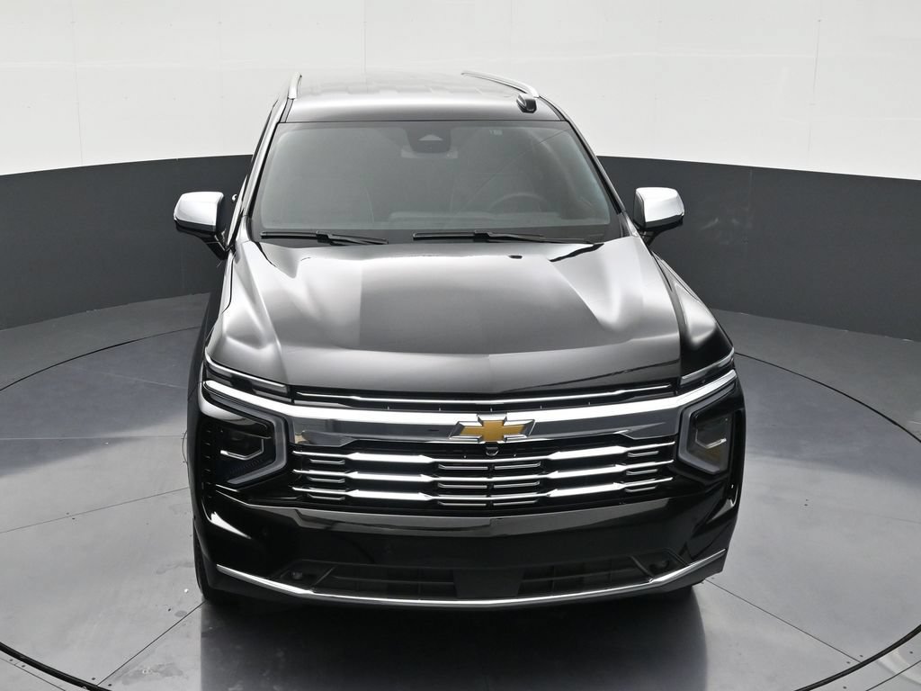 Used 2026 Chevrolet Suburban Premier RWD image 19