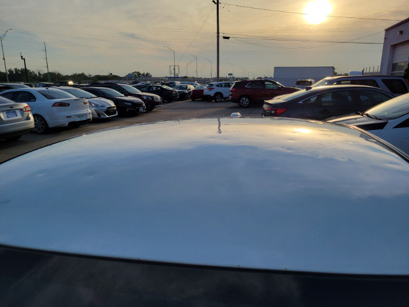 Used 2020 Nissan Altima 2.5 S FWD image 12