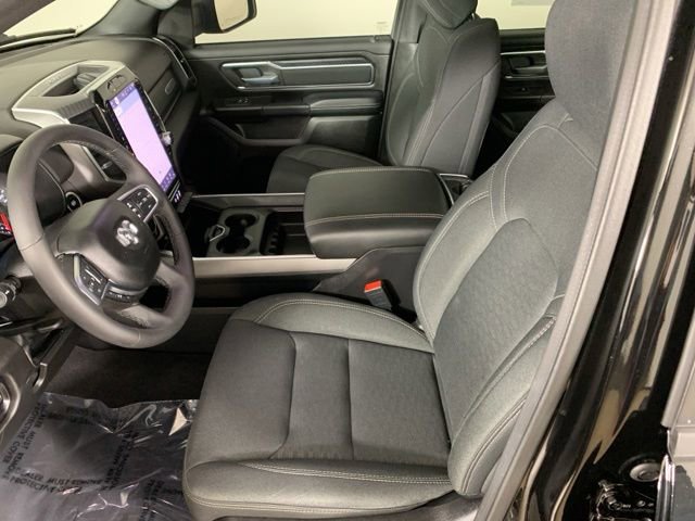 Used 2025 RAM 1500 Big Horn AWD/4WD image 30