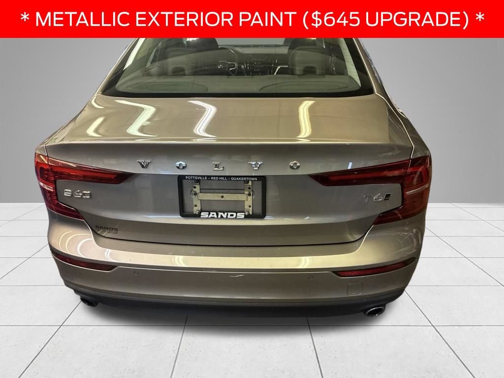 Used 2019 Volvo S60 T6 Momentum w/ Premium Package AWD/4WD image 5
