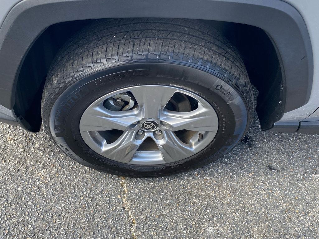 Used 2024 Toyota RAV4 XLE image 16