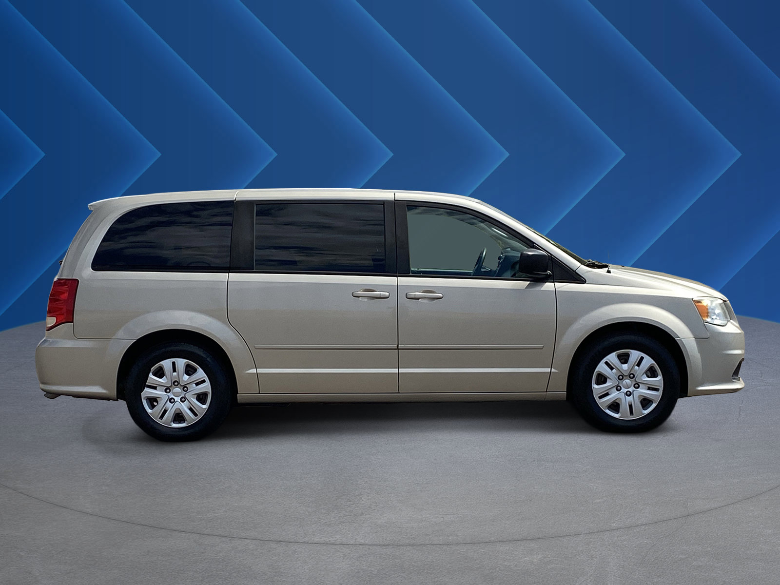 Used 2016 Dodge Grand Caravan SE w/ Quick Order Package 29E SE FWD image 2