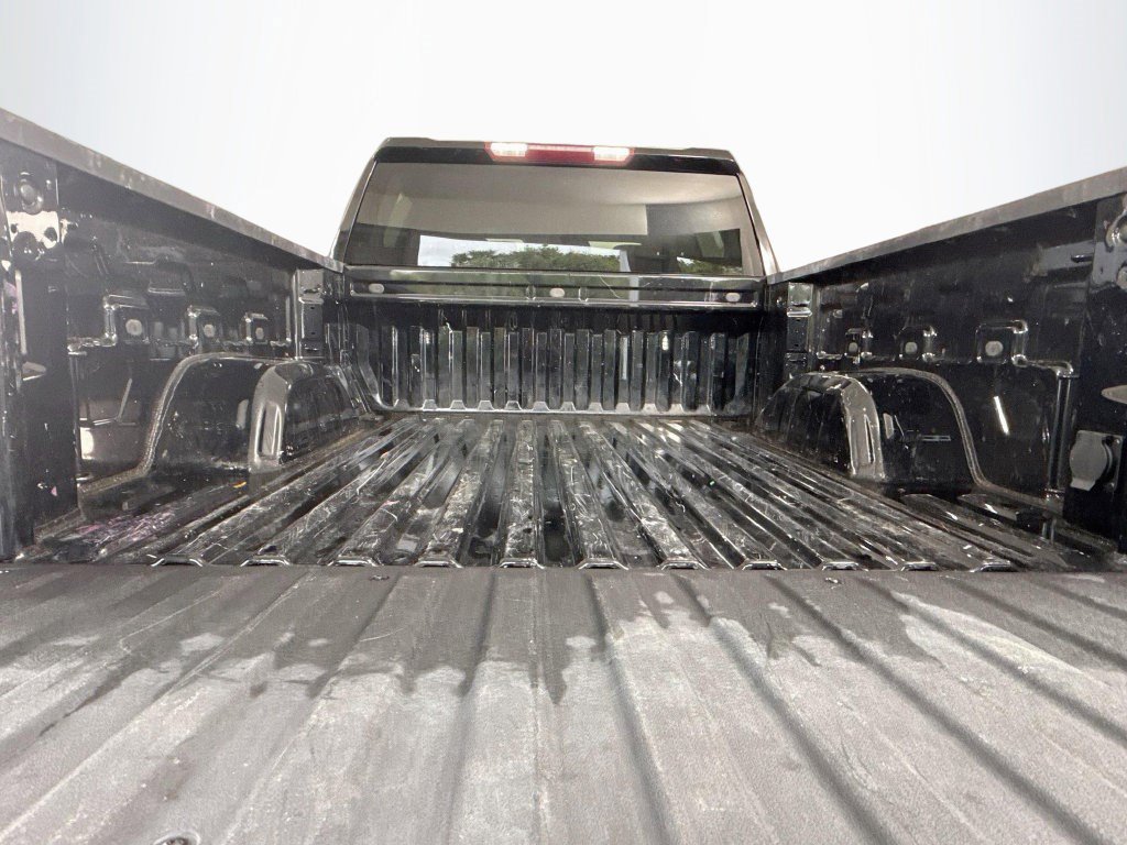 Used 2024 Chevrolet Silverado 1500 Custom RWD image 32