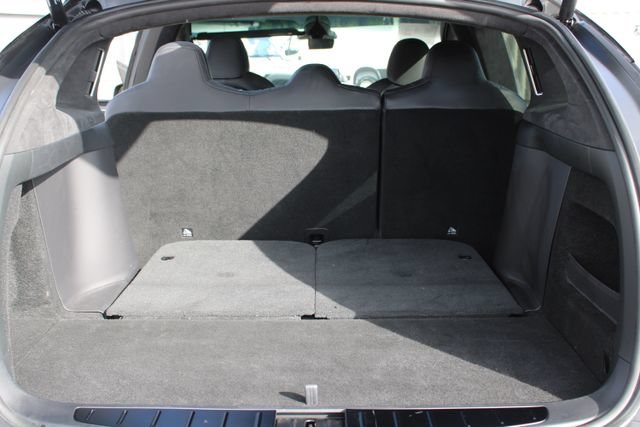 Used 2022 Tesla Model X AWD/4WD image 34