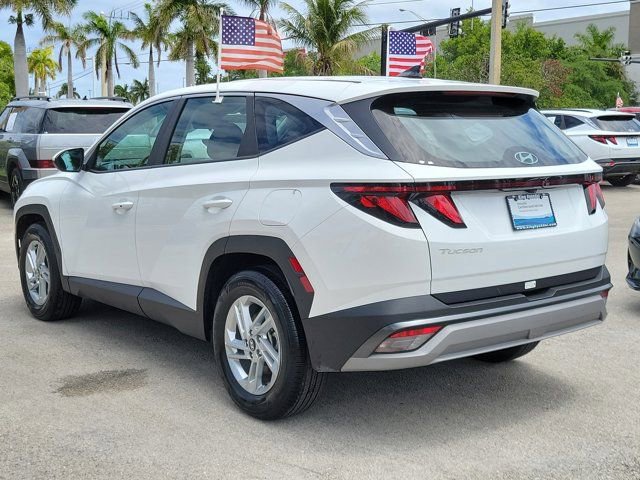 Certified 2026 Hyundai Tucson SE FWD image 3