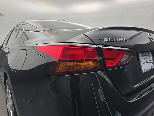 Used 2025 Nissan Altima 2.5 S image 18