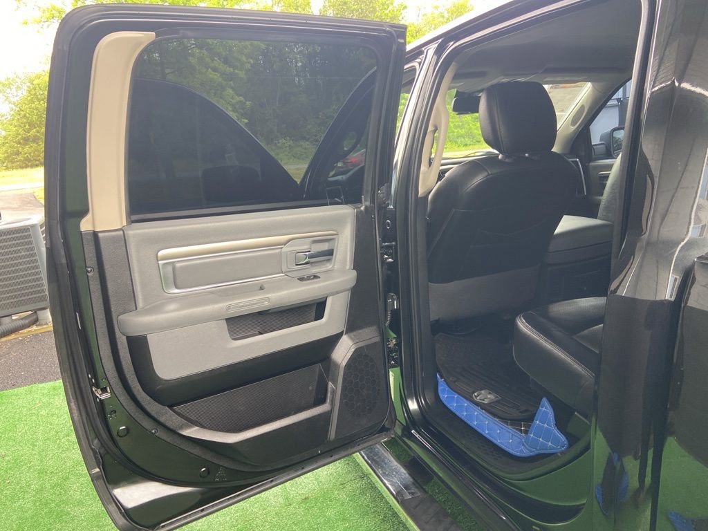 Used 2018 RAM 1500 Big Horn AWD/4WD image 40