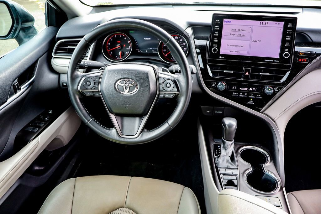 Used 2024 Toyota Camry XSE image 19