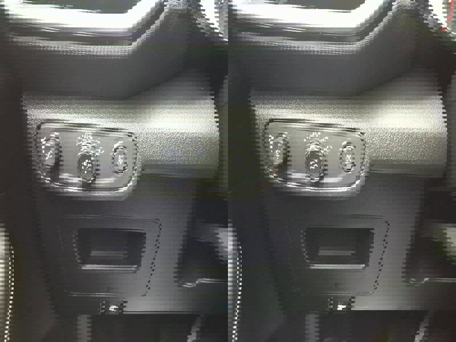 Used 2023 Chevrolet TrailBlazer LT image 17