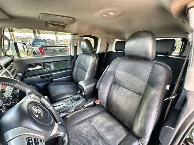 Used 2014 Toyota FJ Cruiser 4WD w/ Upgrade Package image 19