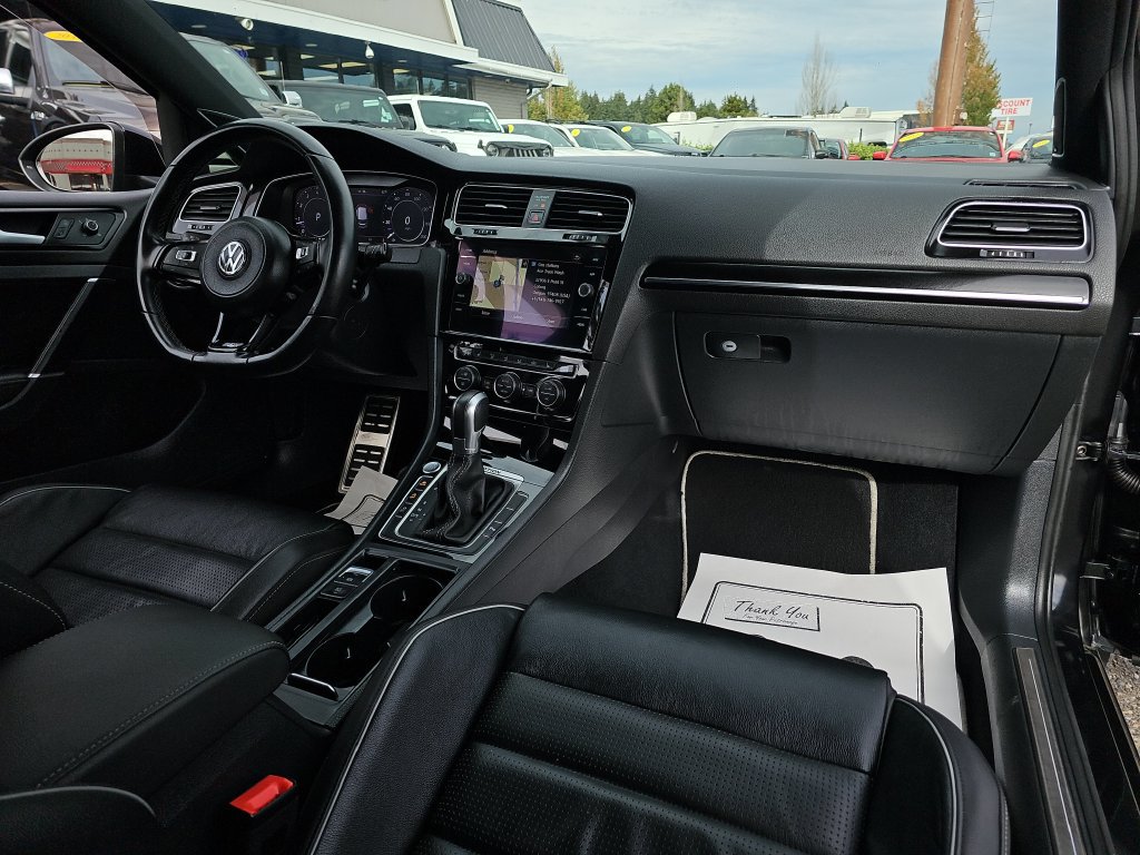 Used 2018 Volkswagen Golf R 4-Door AWD/4WD image 38