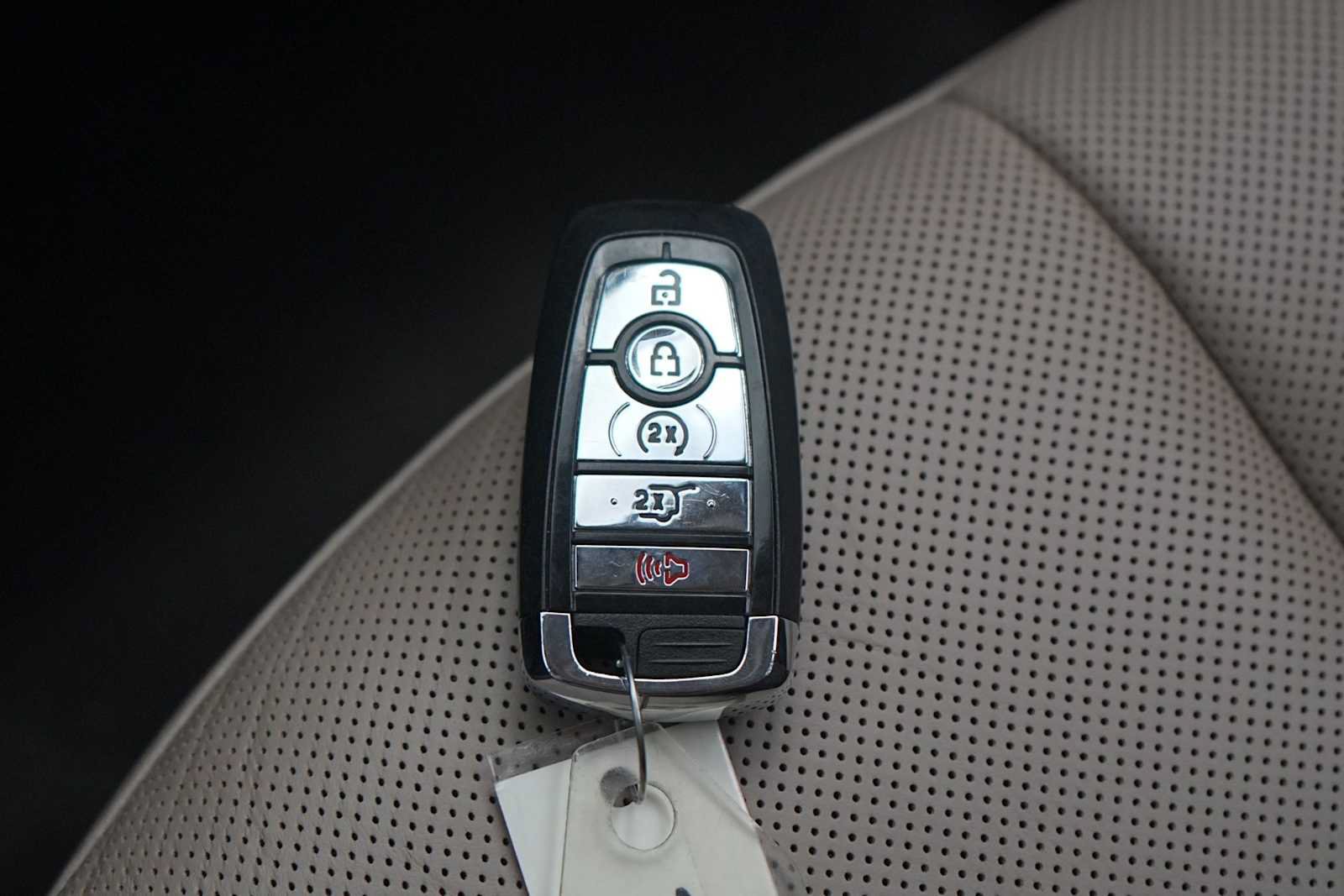 Used 2024 Lincoln Aviator Reserve w/ Equipment Group 201A RWD image 28
