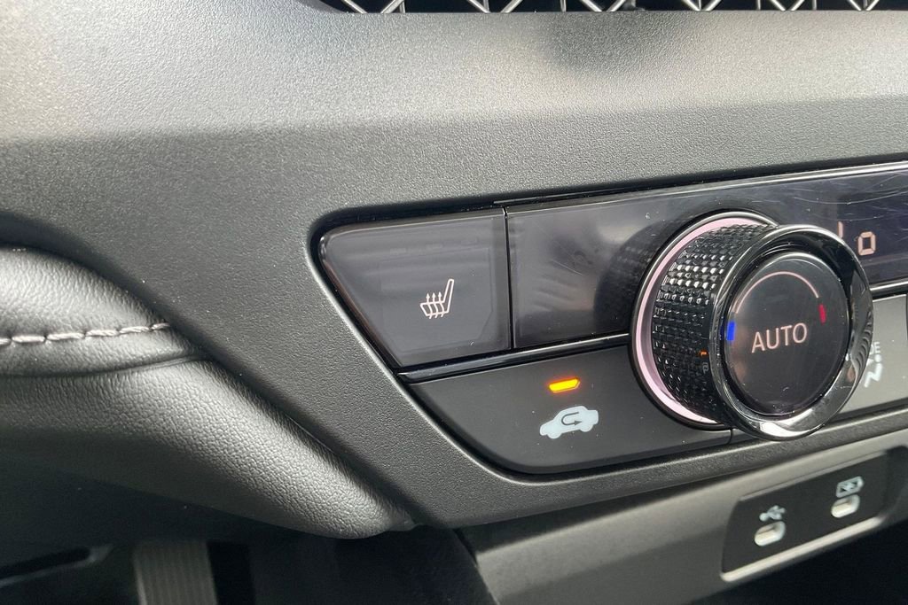 Certified 2024 Honda Accord EX image 17