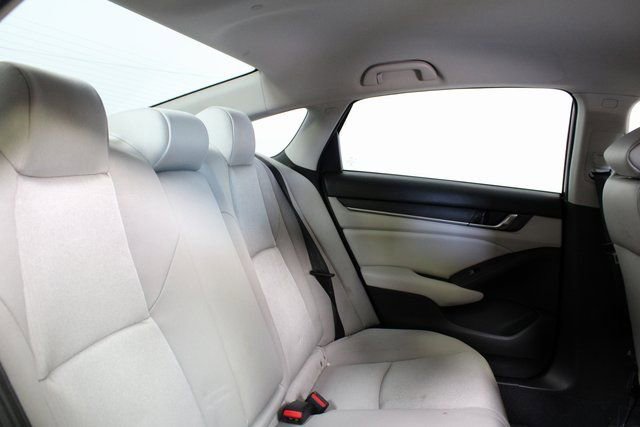 Used 2022 Honda Accord LX image 9