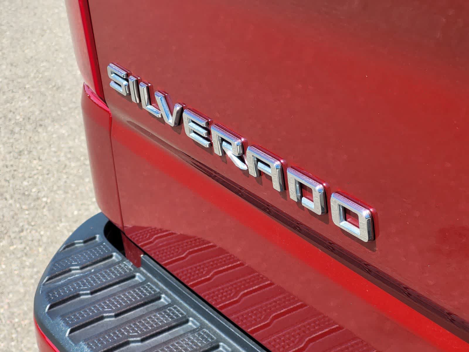 Used 2023 Chevrolet Silverado 1500 RST AWD/4WD image 28